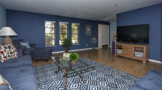 property at 5302 SW 25th Pl