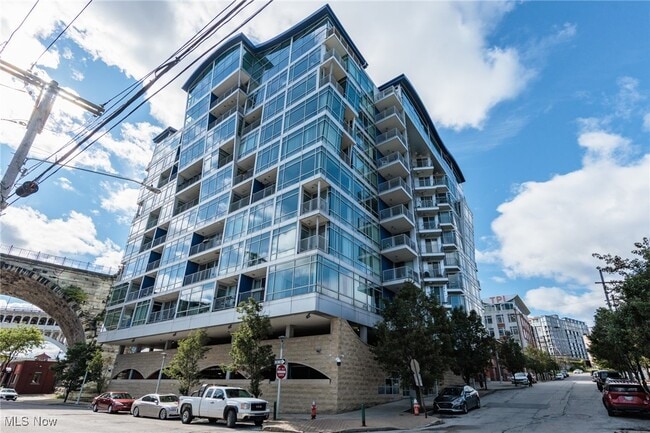 property at 1237 Washington St