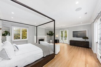 85 Fagan Dr in Hillsborough, CA - Building Photo - Building Photo