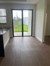 126 Viewpoint Dr in Lehigh Acres, FL - Building Photo - Building Photo
