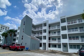 2860 NE 14th Street Causeway in Pompano Beach, FL - Building Photo - Building Photo
