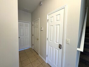 3078 Seaview Castle Dr in Kissimmee, FL - Foto de edificio - Building Photo