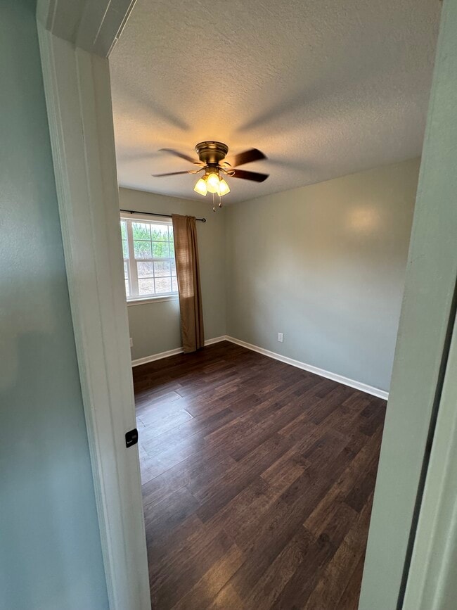 property at 1043 MS-28