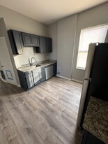 7314 S Kenwood Ave in Chicago, IL - Building Photo