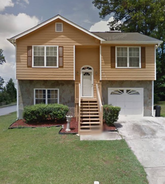 2331 Wilkins Ct in Decatur, GA - Building Photo - Building Photo