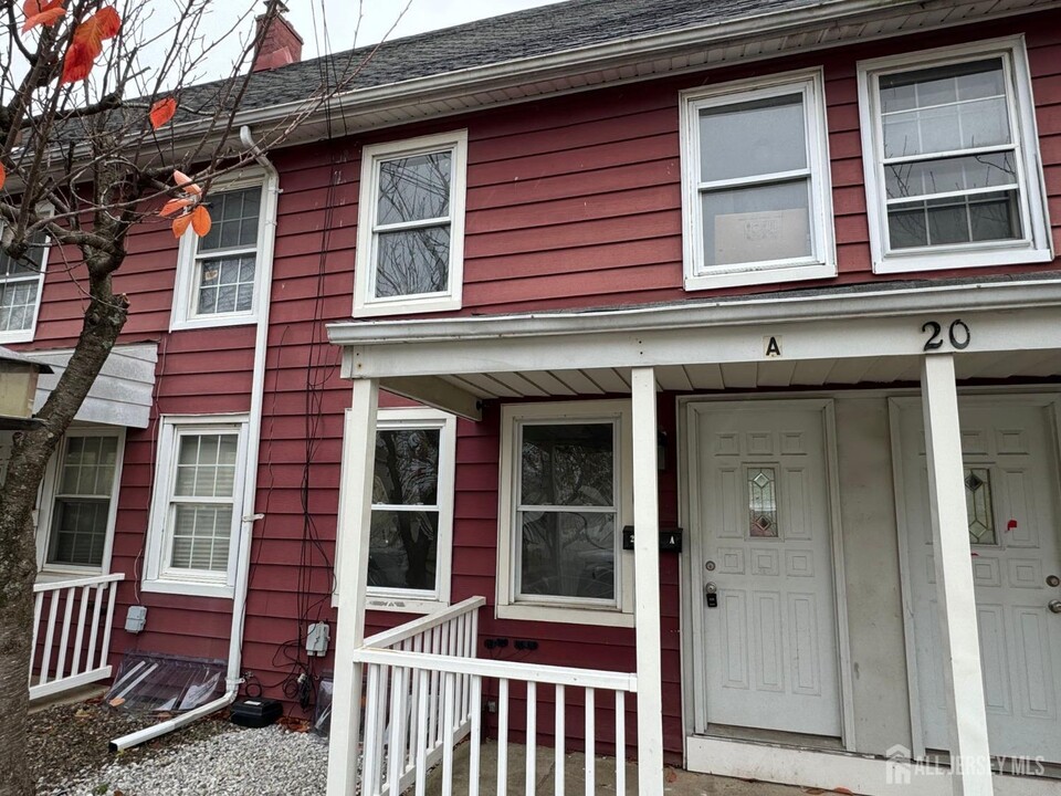 20 Jacobson St-Unit -A in Sayreville, NJ - Building Photo