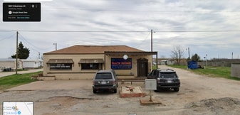1801 S Business 45 in Corsicana, TX - Building Photo