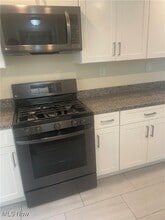 3472 Meadowbrook Blvd in Cleveland Heights, OH - Building Photo - Building Photo