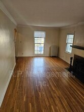 1090 16th Ave SE in Minneapolis, MN - Building Photo - Building Photo