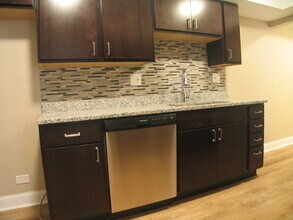 1124 Dunlop Ave-Unit -1B in Forest Park, IL - Building Photo - Building Photo