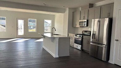 808 Basswood Gln Trl in Knightdale, NC - Building Photo - Building Photo