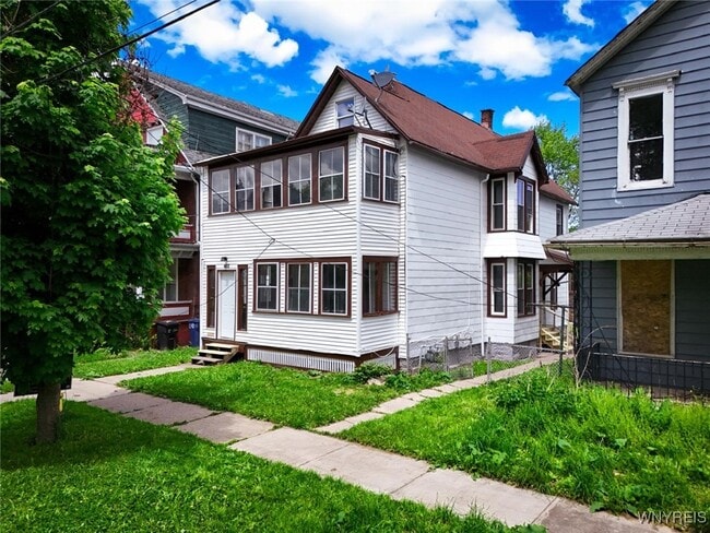 property at 432 Cedar Ave