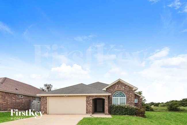 property at 2708 Beverly Dr