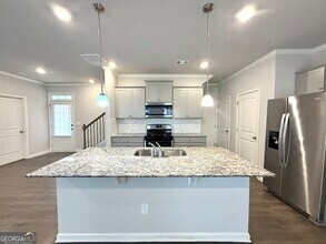 5831 Screech Owl Dr in Flowery Branch, GA - Building Photo - Building Photo