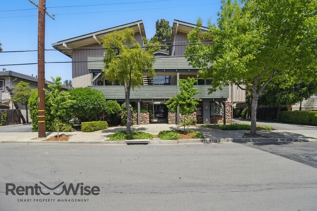 property at 1534 San Antonio St