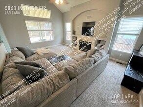5863 Instone Cir in Colorado Springs, CO - Building Photo - Building Photo