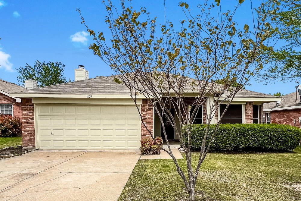 1120 Single Tree Dr in Forney, TX - Building Photo