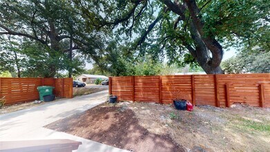 2437 Druid St in Houston, TX - Building Photo - Building Photo