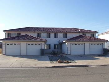 703-715 N 195 W in La Verkin, UT - Foto de edificio