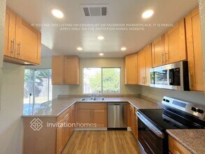 76 Chipman Ln in Suisun City, CA - Building Photo - Building Photo