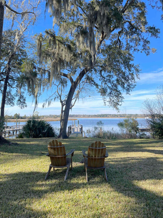 4864 Lambs Rd in North Charleston, SC - Building Photo