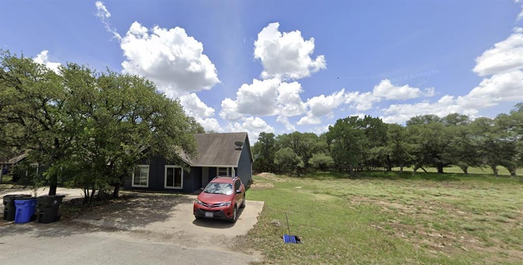 10 Deerfield Dr in Wimberley, TX - Foto de edificio