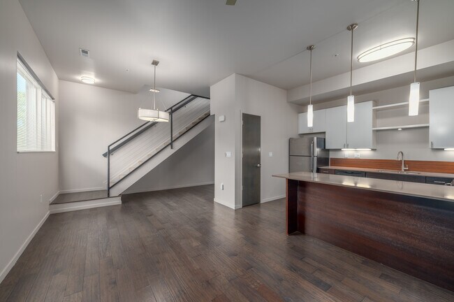 Hazel 8 in Cleveland, OH - Foto de edificio - Interior Photo