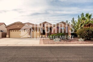 5457 W Corral Dr in Eloy, AZ - Building Photo