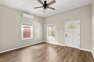 359 Cameron St SE, Unit 359 in Atlanta, GA - Building Photo - Building Photo