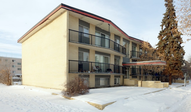Waselenak Place