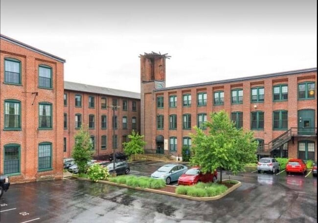 200 Lincoln Ave, Unit 329