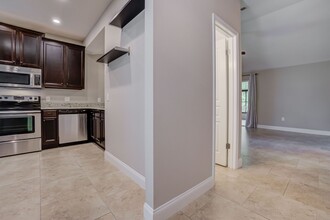 1117 Monroe Ave in St. Cloud, FL - Building Photo - Building Photo