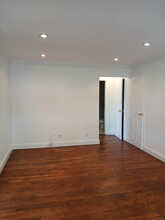 204 Seaton Rd in Stamford, CT - Building Photo - Building Photo