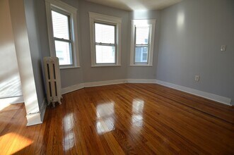 32 Stellman Rd in Boston, MA - Building Photo - Building Photo