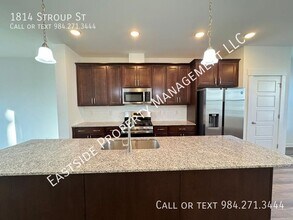 1814 Stroup St in Apex, NC - Building Photo - Building Photo