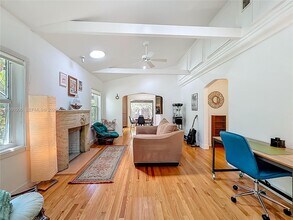 1419 NE 4th Ct in Fort Lauderdale, FL - Building Photo - Building Photo