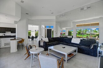 189 White Horse Trail in Palm Desert, CA - Building Photo - Building Photo