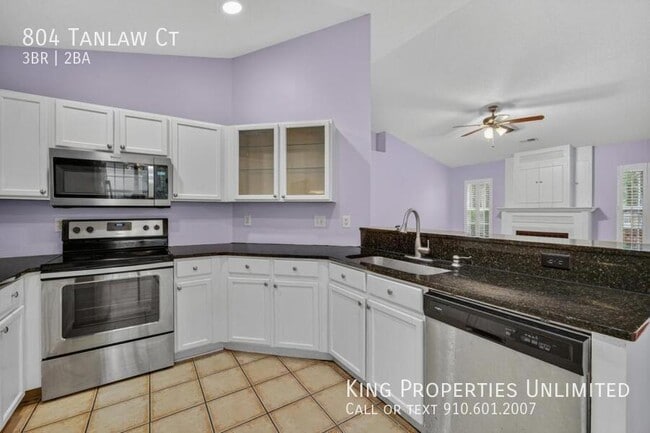 804 Tanlaw Ct in Wilmington, NC - Building Photo - Building Photo