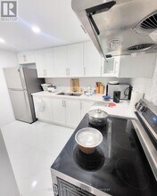 40 Placentia Blvd in Toronto, ON - Building Photo - Building Photo
