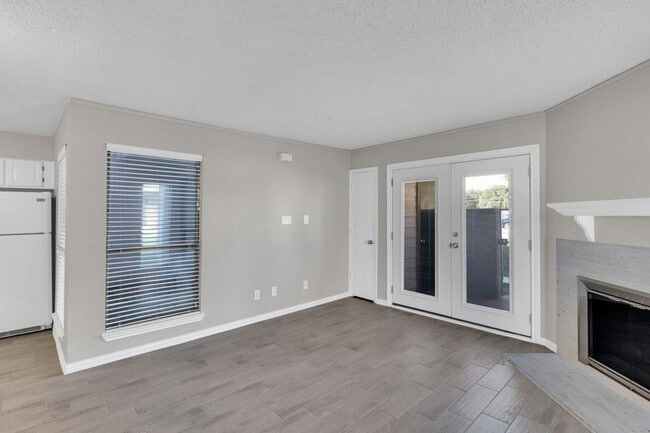 2309 Balsam Dr, Unit K111 in Arlington, TX - Building Photo - Building Photo