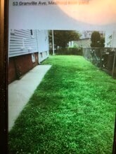 53 Granville Ave, Unit 3 in Medford, MA - Building Photo - Building Photo