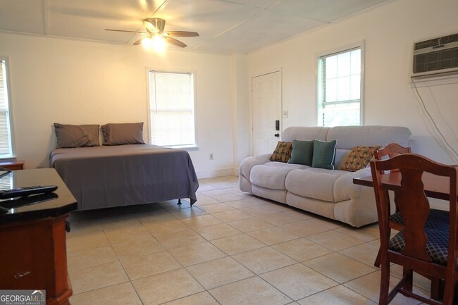 5225 Covington Hwy in Decatur, GA - Building Photo - Building Photo