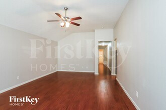 19407 Dawn Canyon Rd in Houston, TX - Foto de edificio - Building Photo