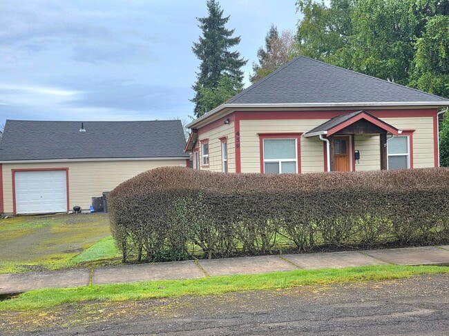 459 Whitman St S in Monmouth, OR - Building Photo - Building Photo