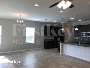 1124 Berkley Ridge Ln in Auburndale, FL - Building Photo - Building Photo