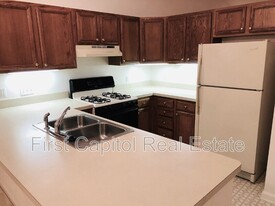 49 Eastwick Ln in Carlisle, PA - Building Photo