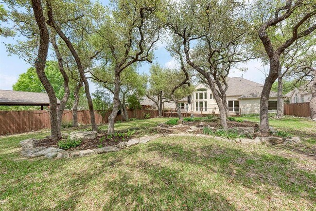 8105 Endeavor Cir in Austin, TX - Building Photo - Building Photo