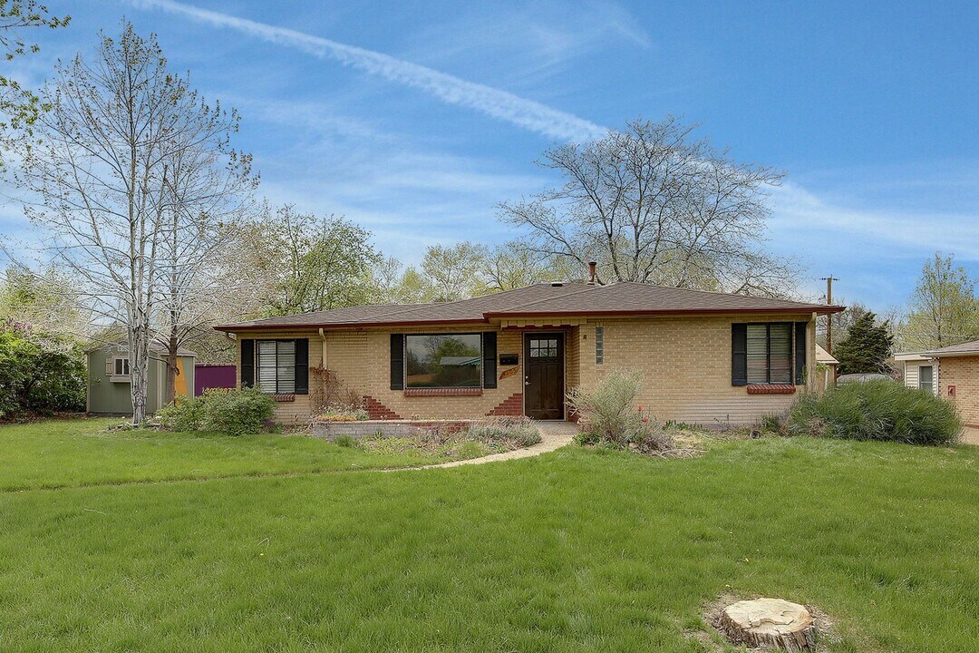 4105 Pierce St in Wheat Ridge, CO - Foto de edificio