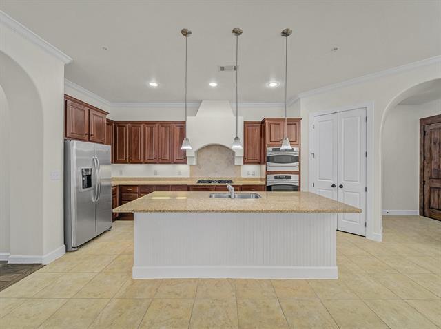 555 Via Amalfi in Irving, TX - Building Photo - Building Photo