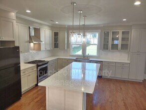 1716 Berryhill Rd in Charlotte, NC - Building Photo - Building Photo